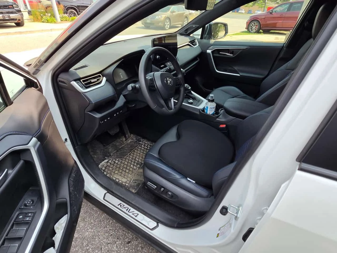 Toyota Rav4 * Hybrid XSE * CARFAX * ЦЕНА ДО БГ, снимка 7 - Автомобили и джипове - 55328098