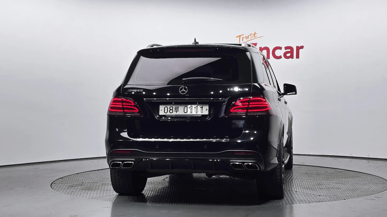 Mercedes-Benz GLE 63 AMG BLIND SPOT* 360* ЕЛ. БАГАЖНИК* ЛЮК* КРАЙНА ЦЕНА, снимка 4 - Автомобили и джипове - 55435253