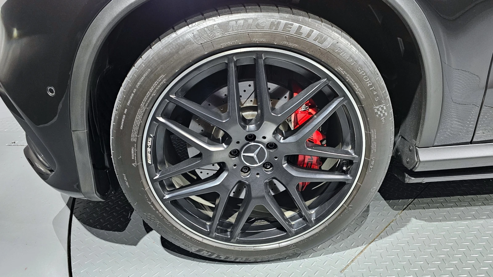 Mercedes-Benz GLE 63 S AMG 360* BLIND SPOT* SOFT CLOSE* ЛЮК* КРАЙНА ЦЕНА, снимка 5 - Автомобили и джипове - 55435253