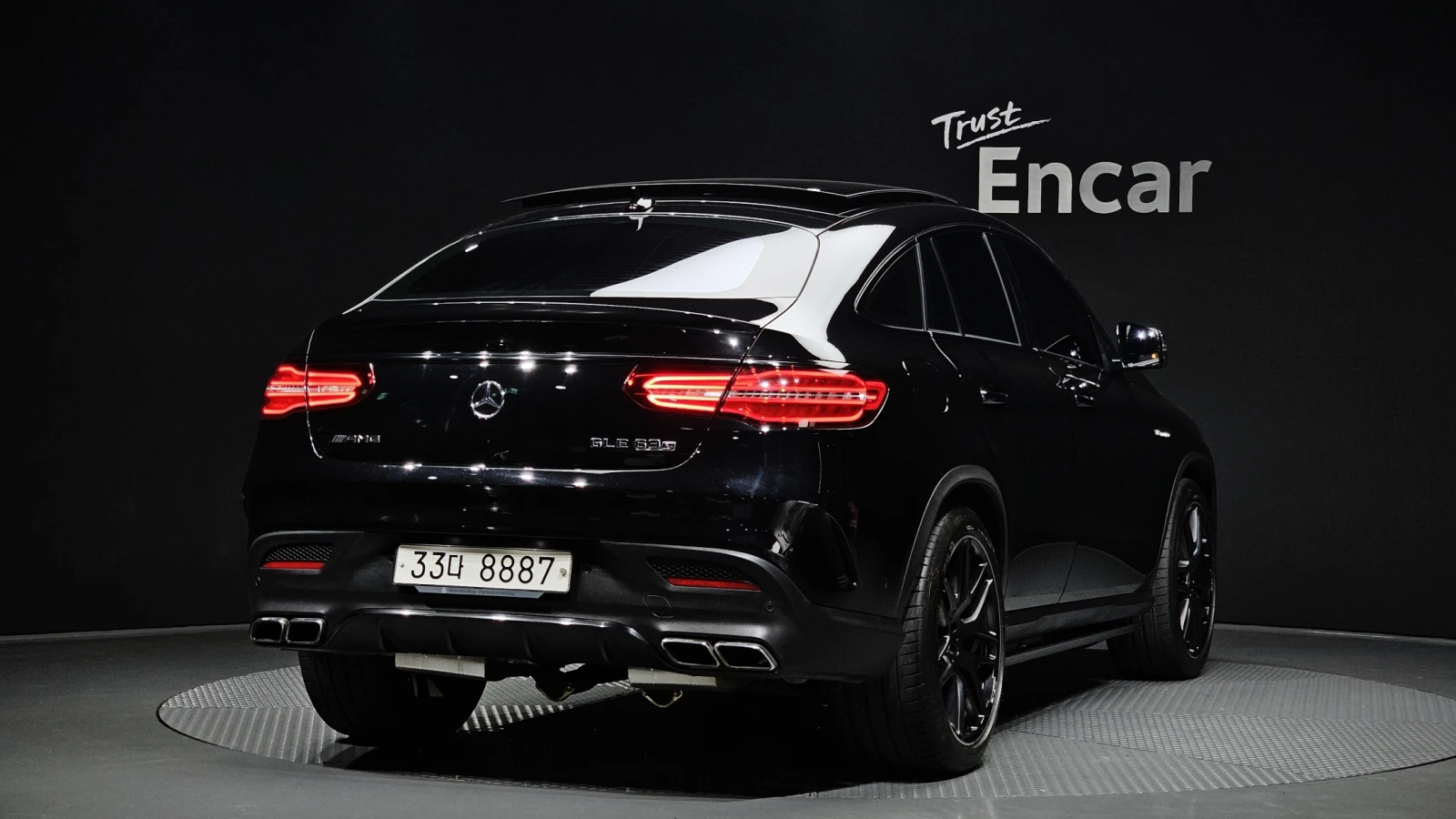 Mercedes-Benz GLE 63 S AMG 360* BLIND SPOT* SOFT CLOSE* ЛЮК* КРАЙНА ЦЕНА, снимка 2 - Автомобили и джипове - 55435253