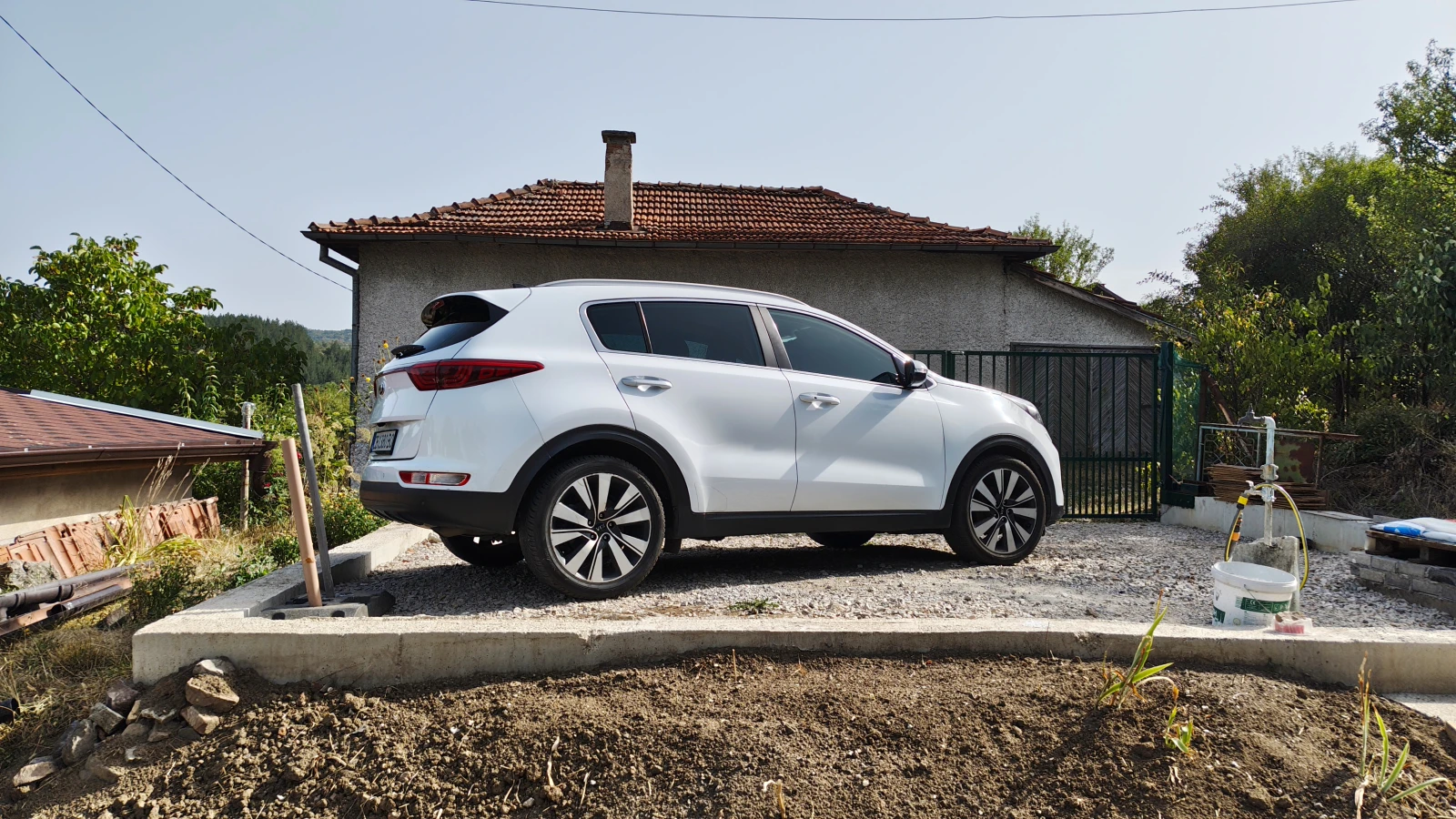 Kia Sportage, снимка 6 - Автомобили и джипове - 55869402
