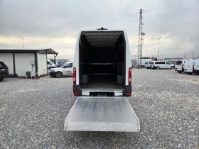 VW Crafter 2.0 TDI, XXL, Климатик, Падащ борд, снимка 13
