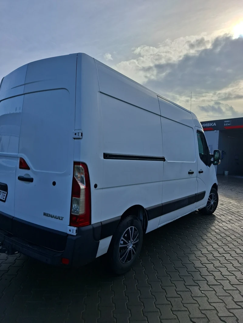 Renault Master, снимка 5 - Бусове и автобуси - 52492411