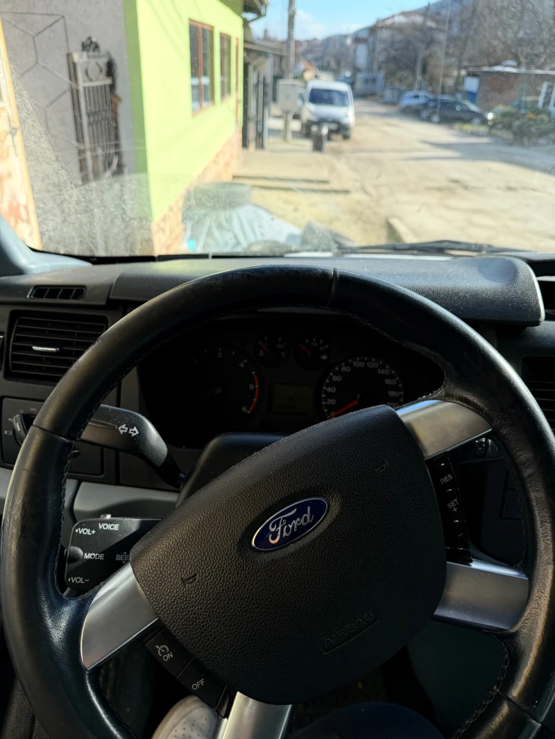 Ford Transit 8+ 1, 2.2 Diesel, задна Камера, снимка 12 - Бусове и автобуси - 52945129