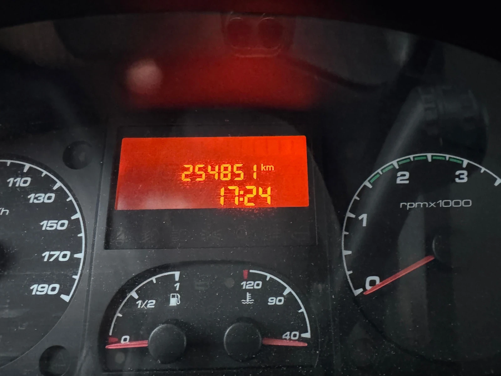 Iveco 35c17 Плюс ремарке - изображение 3