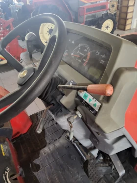 Трактор Mitsubishi MT251, снимка 10