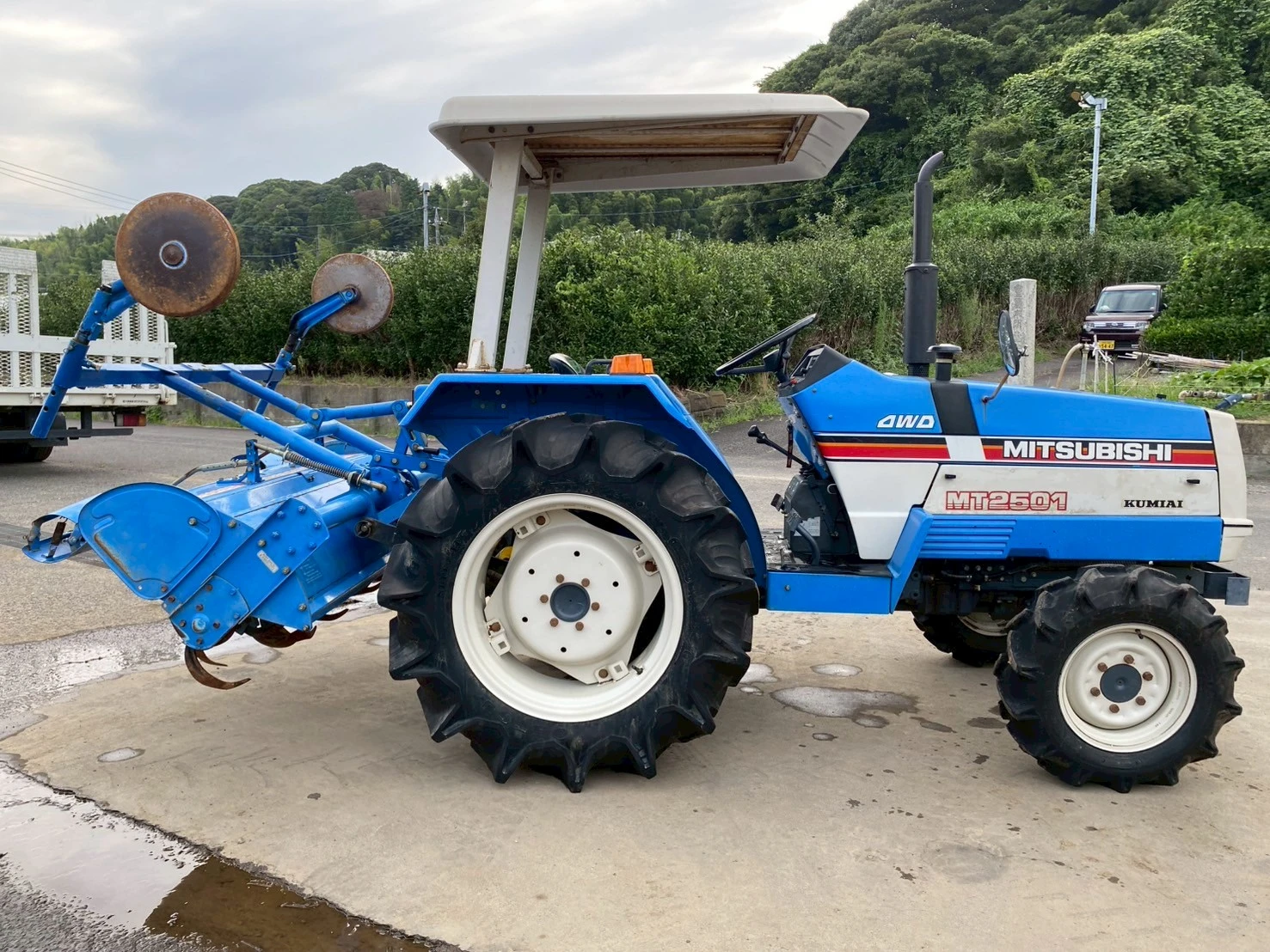 Трактор Mitsubishi MT2501 - изображение 2