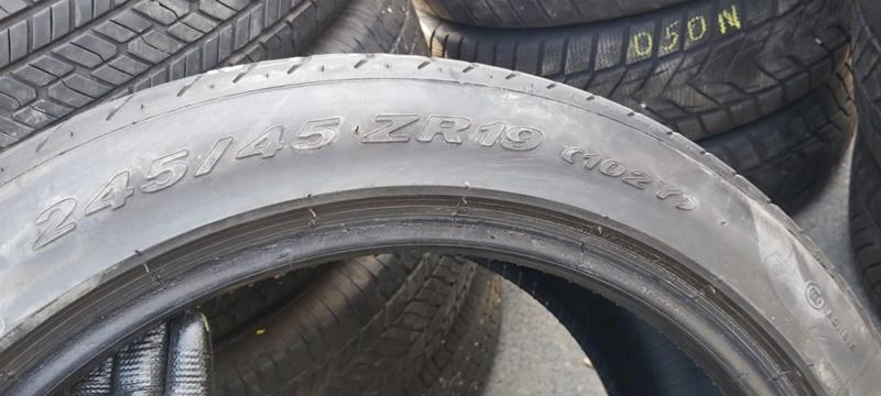 Гуми Летни 245/45R19, снимка 8 - Гуми и джанти - 34164690