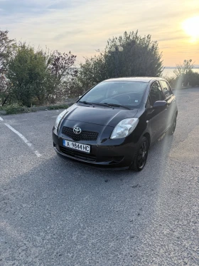 Toyota Yaris, снимка 1