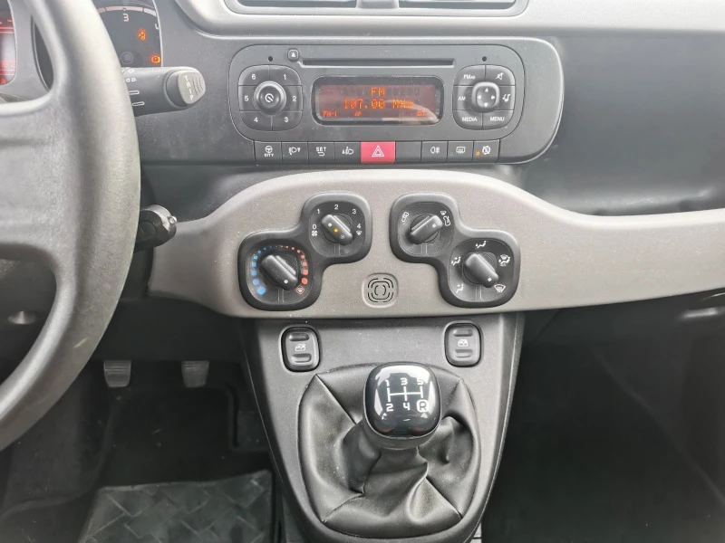 Fiat Panda M Jet Evro5 B, снимка 10 - Автомобили и джипове - 46355175