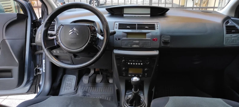 Citroen C4 Exclusive, снимка 9 - Автомобили и джипове - 47653301