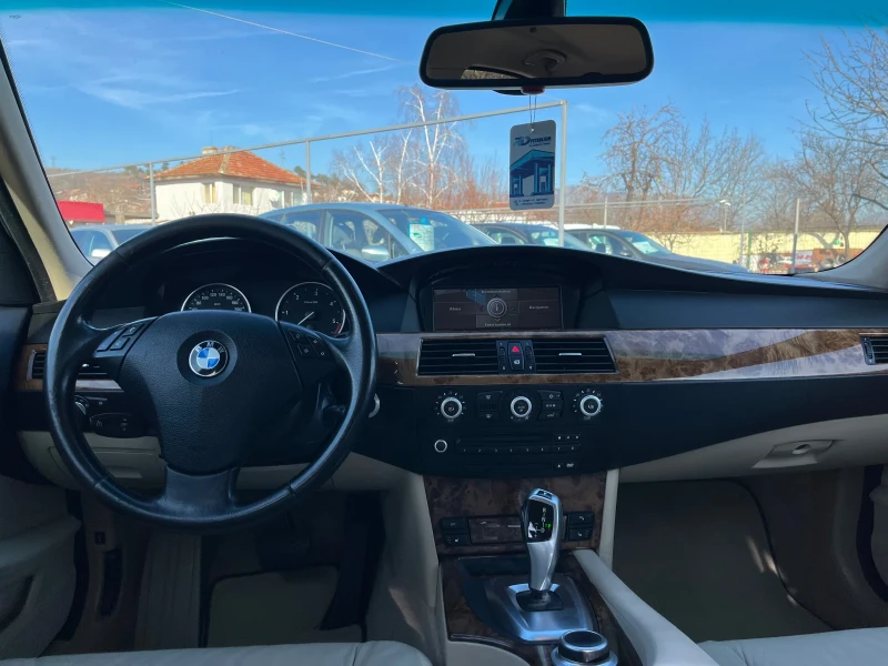 BMW 525 D Facelift, снимка 13 - Автомобили и джипове - 48404062