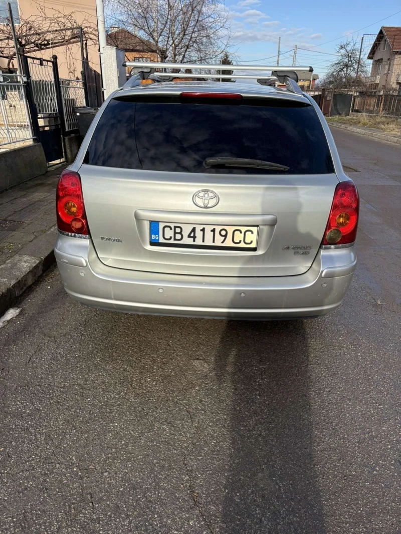 Toyota Avensis 4D4, снимка 3 - Автомобили и джипове - 48659438