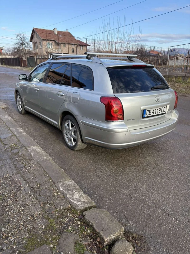 Toyota Avensis 4D4, снимка 2 - Автомобили и джипове - 48659438