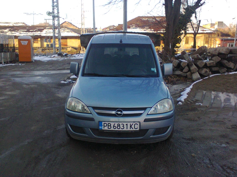 Opel Combo, снимка 1 - Автомобили и джипове - 48719277