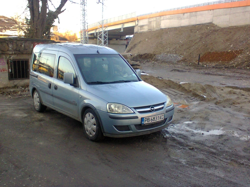 Opel Combo, снимка 2 - Автомобили и джипове - 48719277