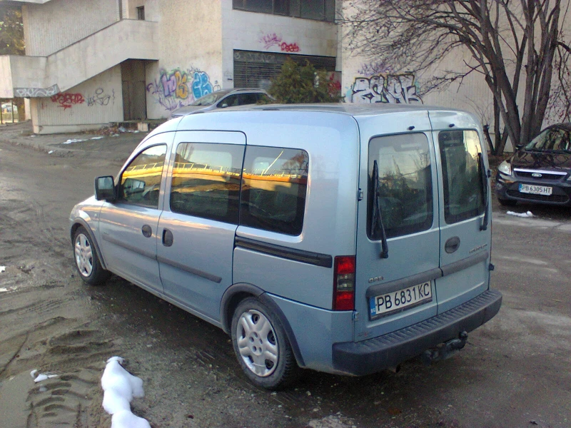 Opel Combo, снимка 7 - Автомобили и джипове - 48719277