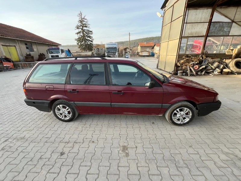 VW Passat, снимка 2 - Автомобили и джипове - 49454956