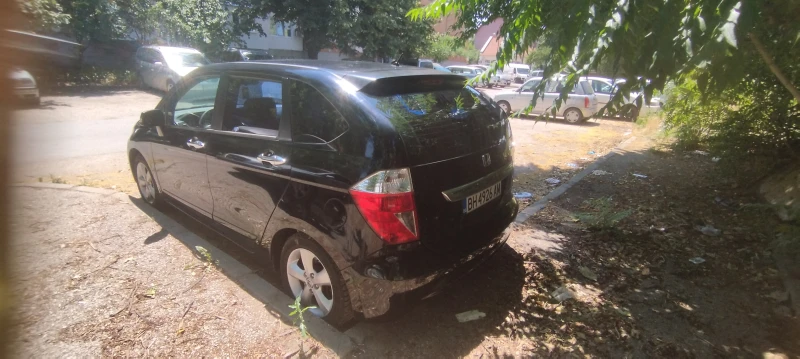 Honda Fr-v 2.2, снимка 3 - Автомобили и джипове - 52408282