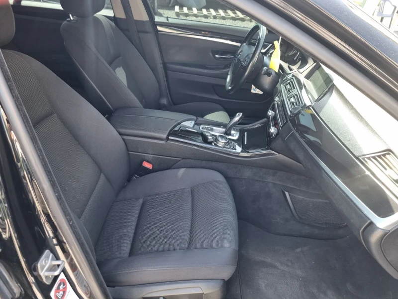 BMW 530 X-drive 258kc.* Shadowline* Distronic* Head Up* , снимка 9 - Автомобили и джипове - 50782902