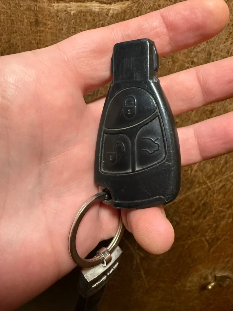 Mercedes-Benz CLK 200 kompressor, снимка 10 - Автомобили и джипове - 51850762