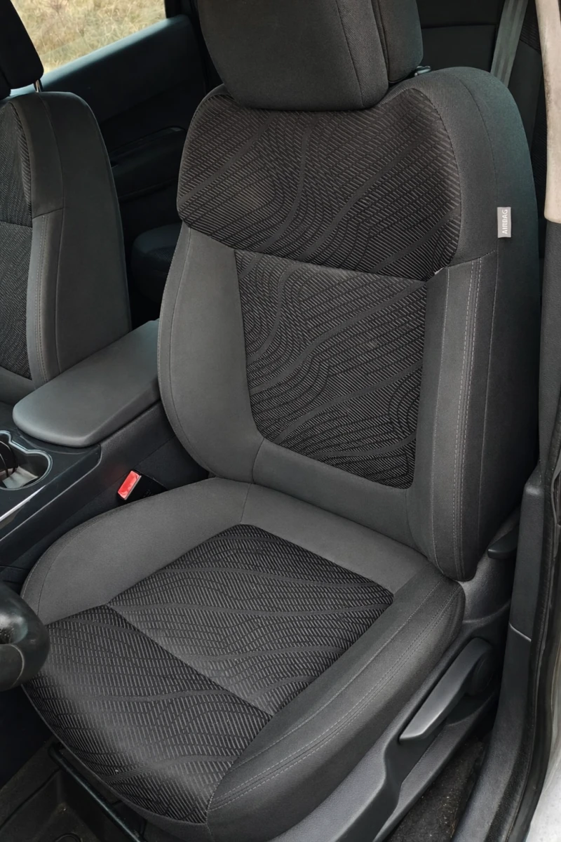 Peugeot 3008 1.6 HDi 112к.с., снимка 7 - Автомобили и джипове - 53024839