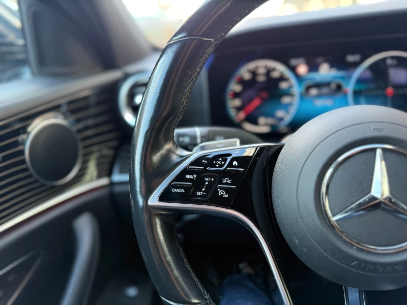 Mercedes-Benz E 200 6 МЕСЕЦА ГАРАНЦИЯ/2.2CDI 160к.с. Дистроник/Head Up, снимка 16 - Автомобили и джипове - 53323980