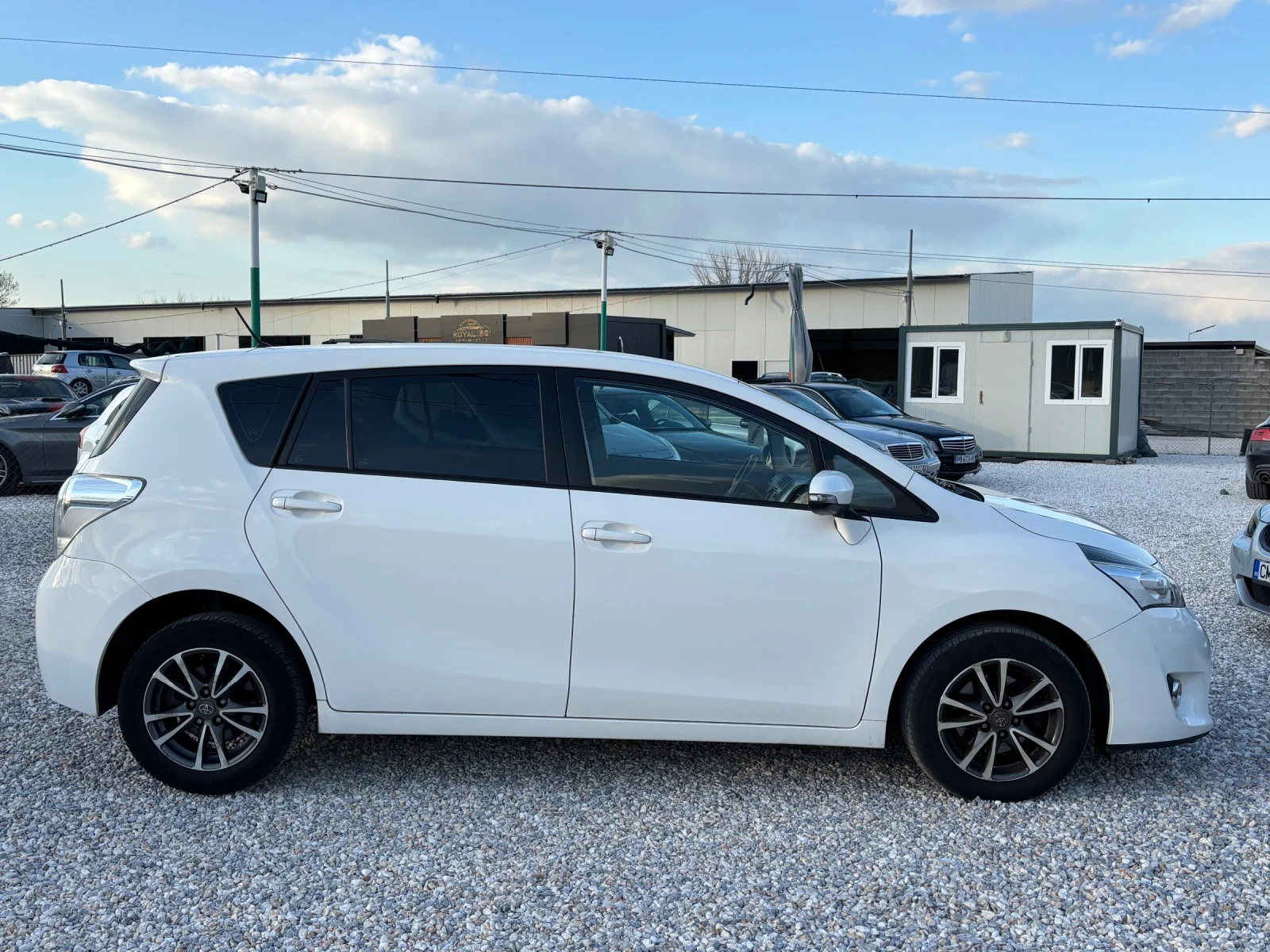Toyota Verso 1.6-D4D - изображение 7