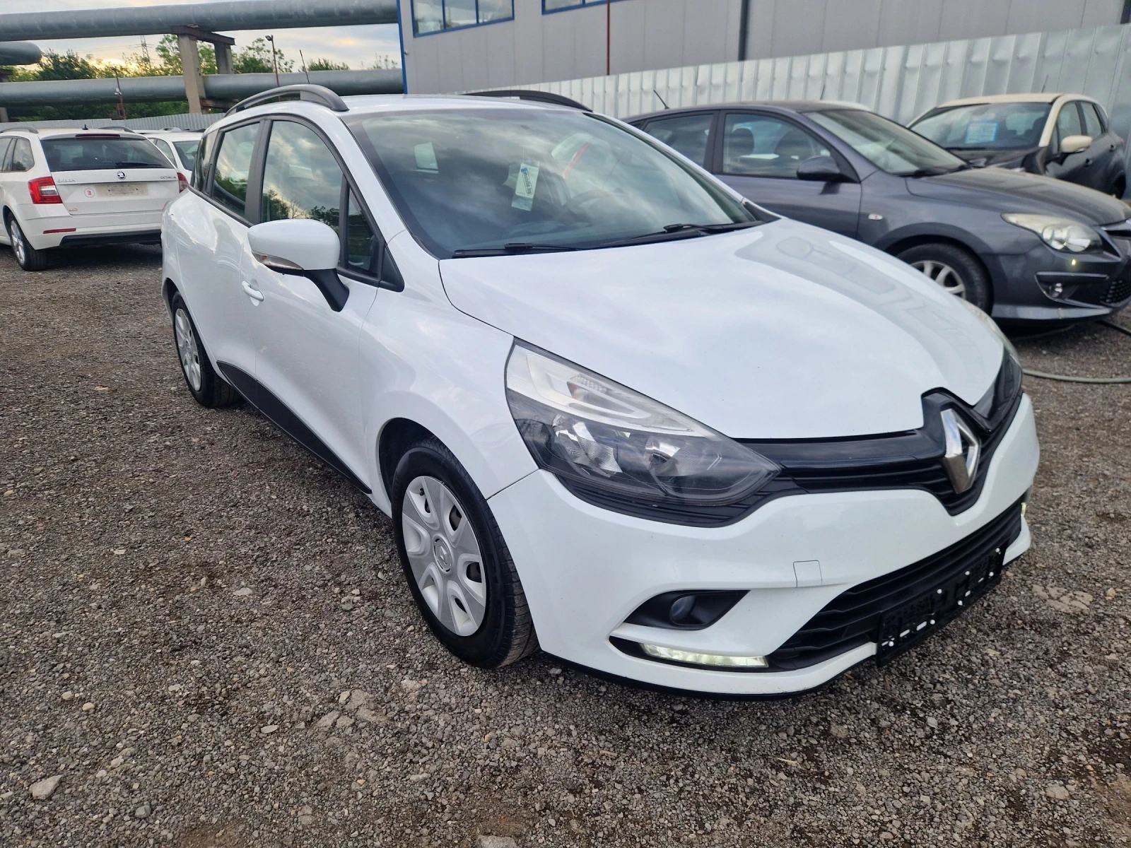 Renault Megane 1.5DCI 90PS.EVRO 6 ITALIA - изображение 9