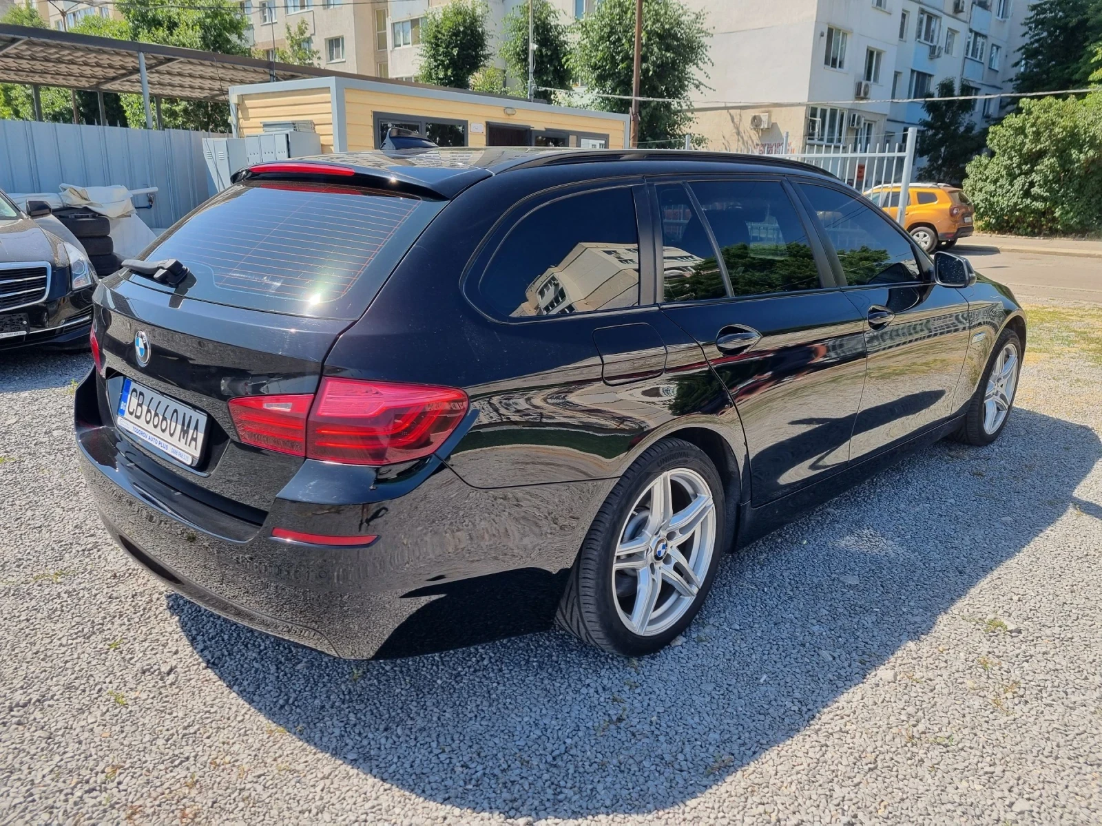 BMW 530 X-drive 258kc.* Shadowline* Distronic* Head Up*  - изображение 4