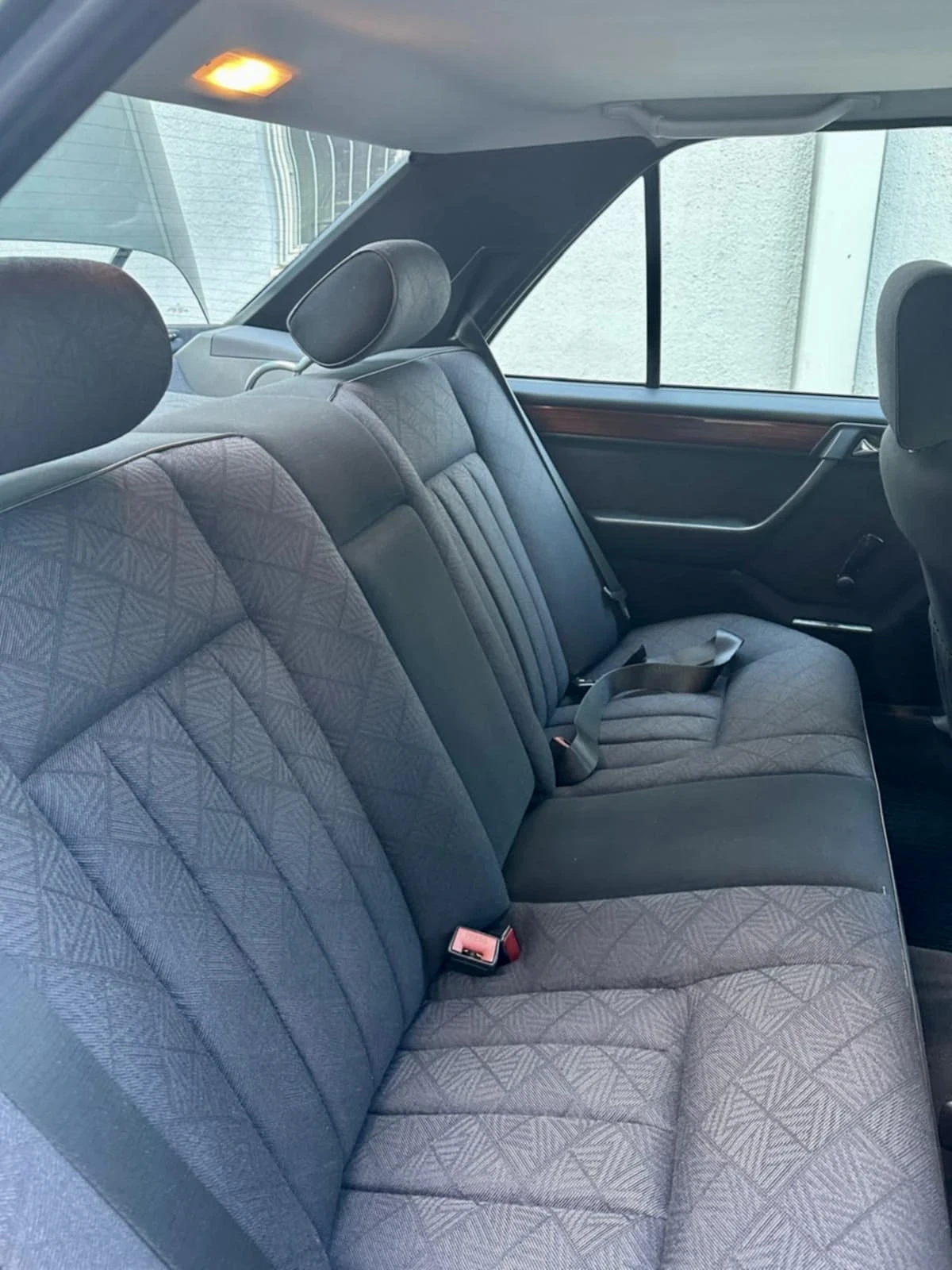 Mercedes-Benz 124 Mercedes-Benz 124 2.2i 150hp Germany  | Mobile.bg � ����������� 13