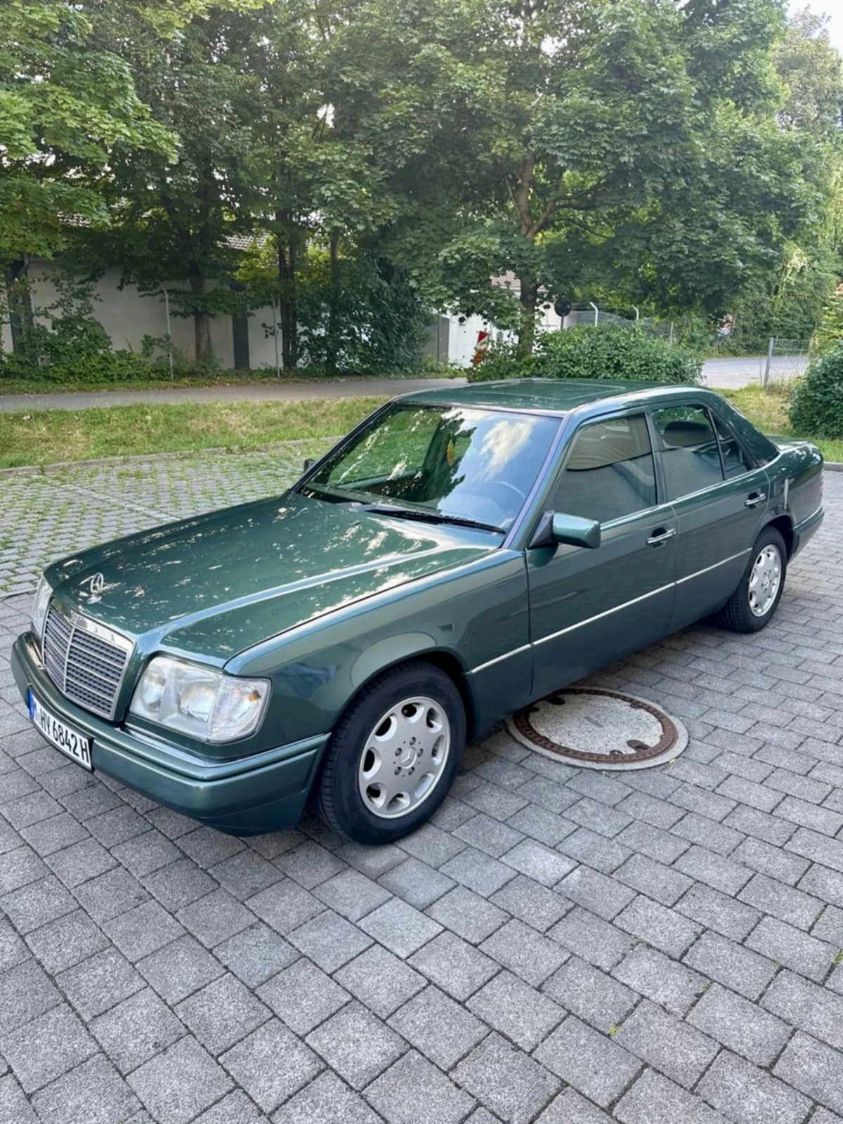 Mercedes-Benz 124 Mercedes-Benz 124 2.2i 150hp Germany  - изображение 3
