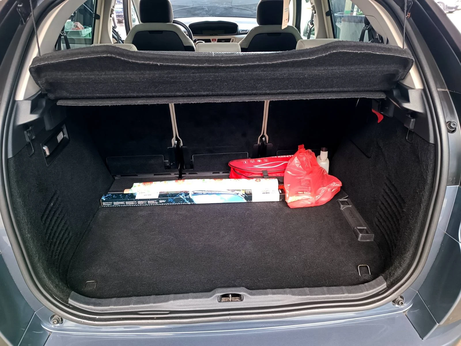 Citroen C4 Picasso 1.8 бензин - изображение 10