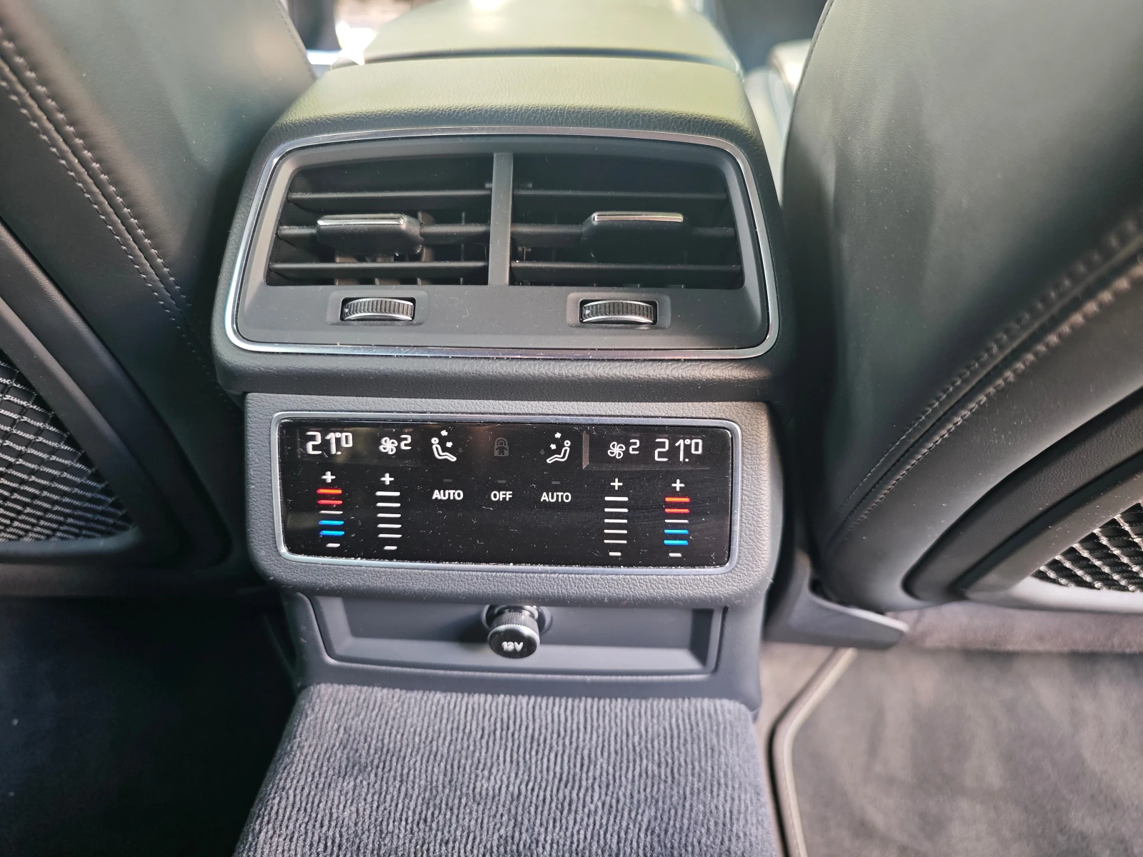 Audi A6 3.0TDI 231k.s* S-line* Matix* Kam360* Digital  | Mobile.bg   14