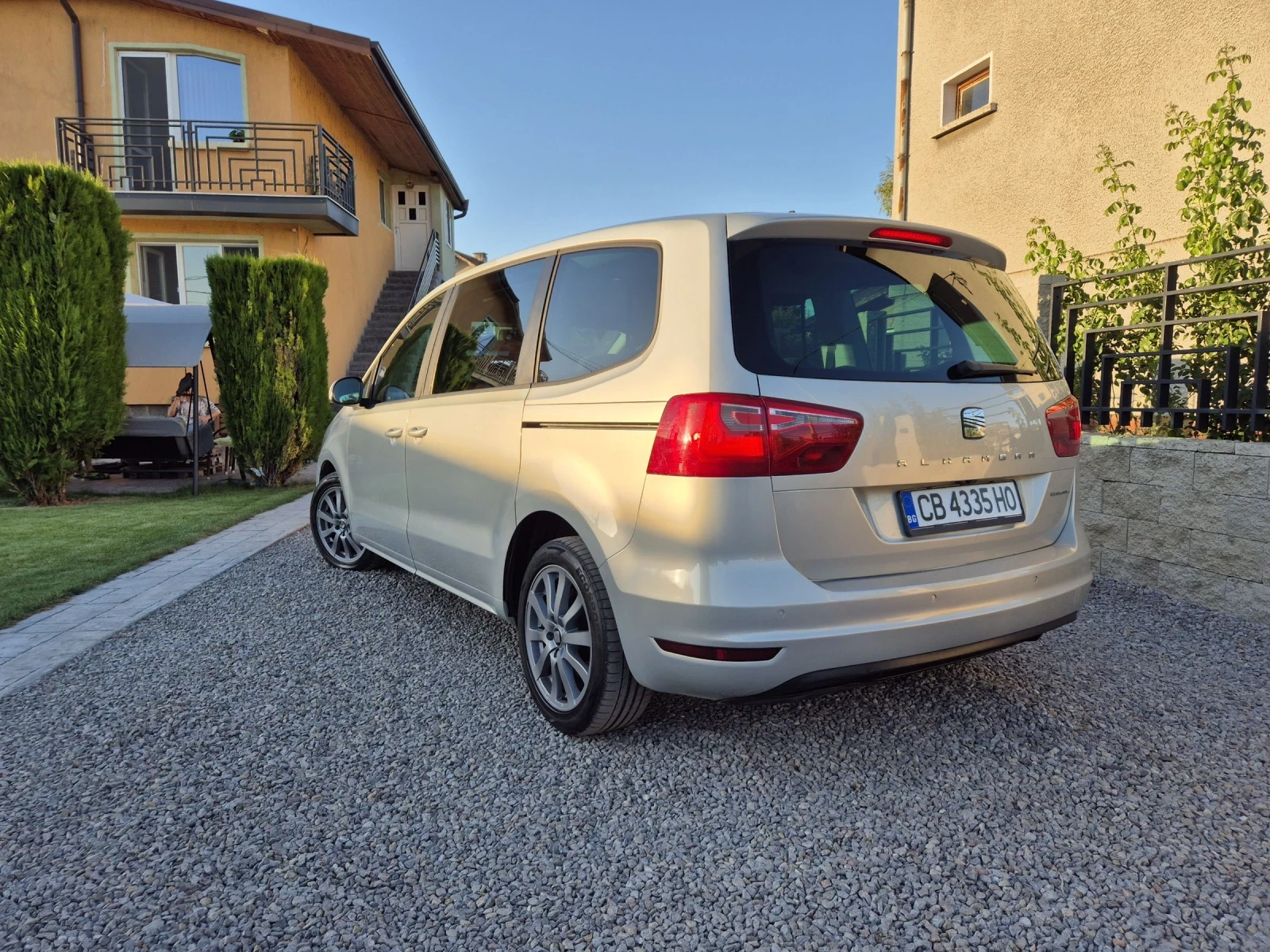Seat Alhambra 2.0D 140hp Automatic  - изображение 4