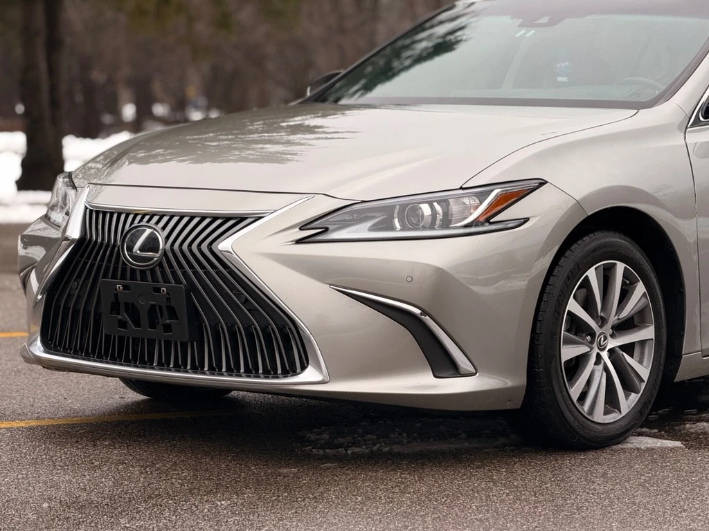 Lexus ES 250 * * AWD * * CARFAX * * АВТО КРЕДИТ * *  - изображение 10