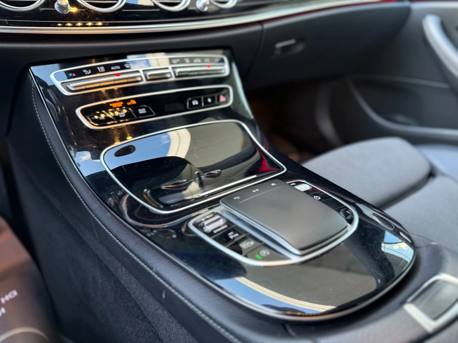 Mercedes-Benz E 200 CDI 6 ������ ��������/ 160�.�. ���������/Head Up | Mobile.bg � ����������� 11