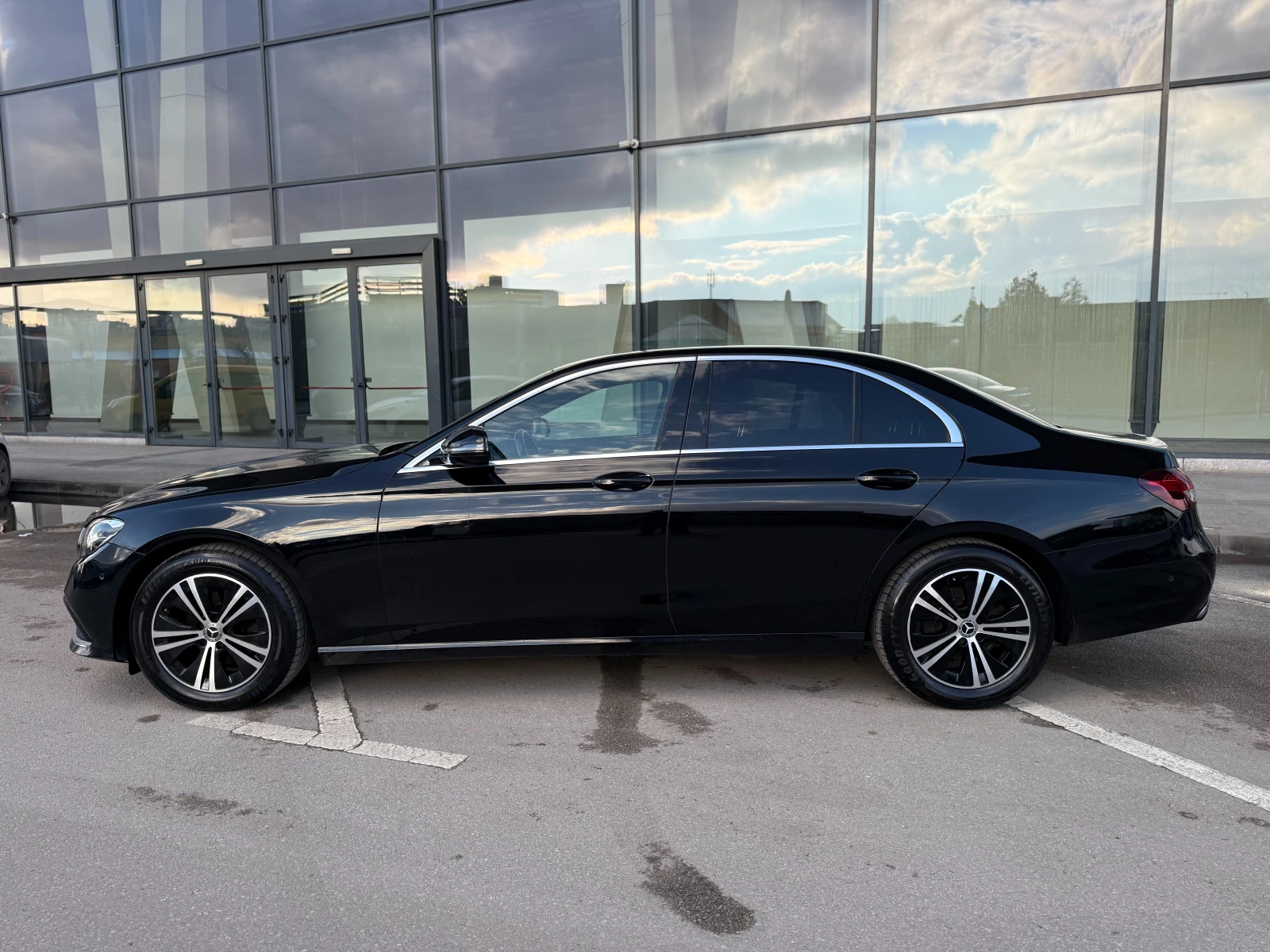 Mercedes-Benz E 200 6 МЕСЕЦА ГАРАНЦИЯ/2.2CDI 160к.с. Дистроник/Head Up - изображение 2