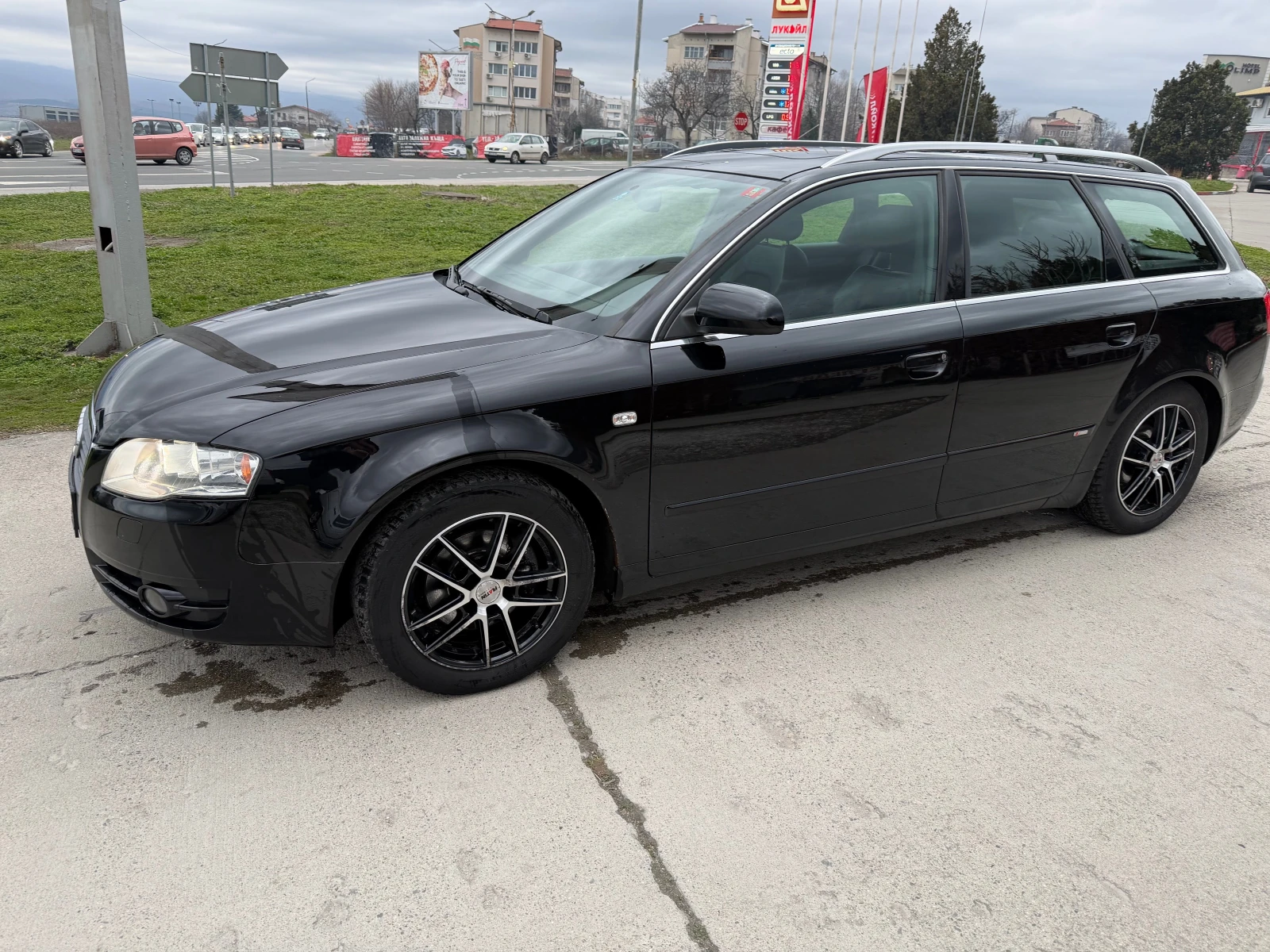 Audi A4 2.0 TDI S line - изображение 2