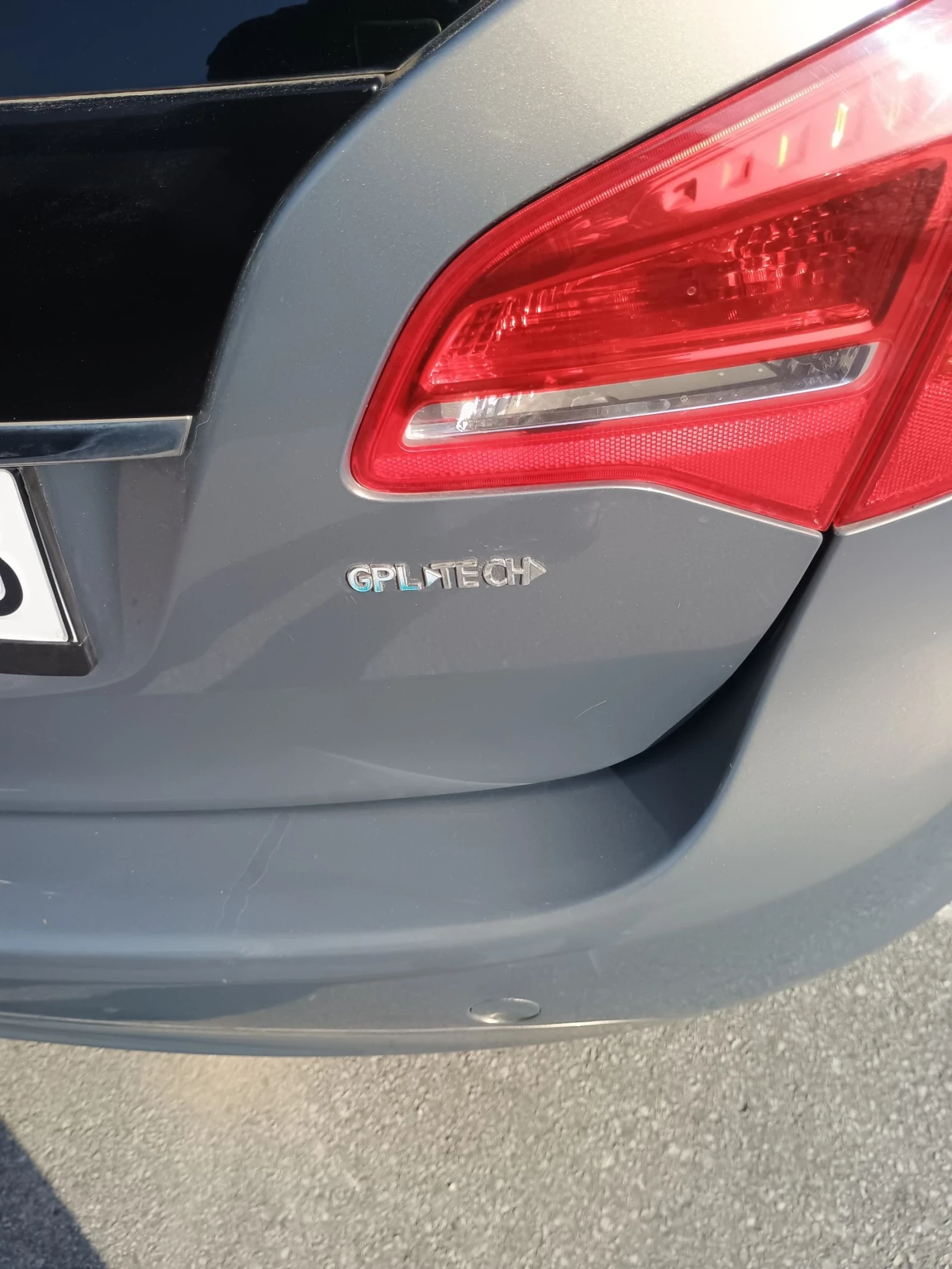 Opel Meriva Бензин/газ, снимка 6 - Автомобили и джипове - 53713713