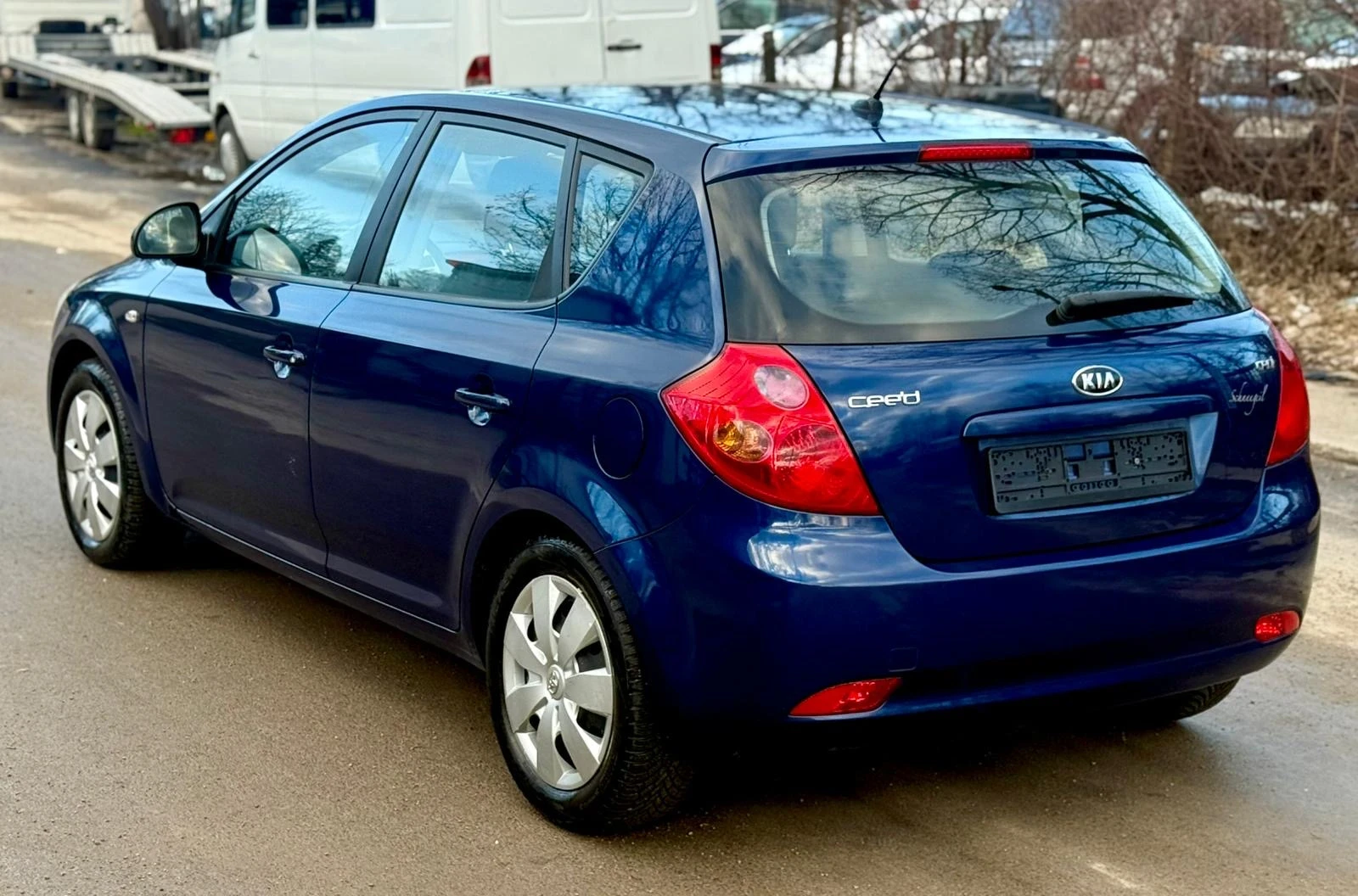 Kia Ceed, снимка 4 - Автомобили и джипове - 53741366