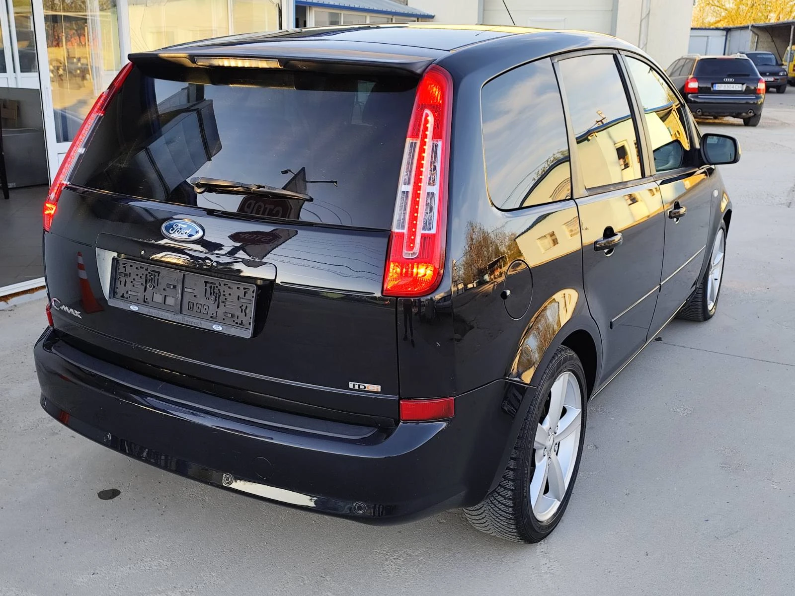 Ford C-max 2.0 TDI 110к.с., снимка 3 - Автомобили и джипове - 54688850