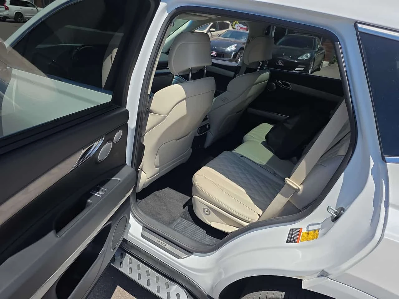Genesis GV80 | Prestige | DISTRONIC | 360 | HUD | ДВА КЛЮЧА | , снимка 17 - Автомобили и джипове - 54781349