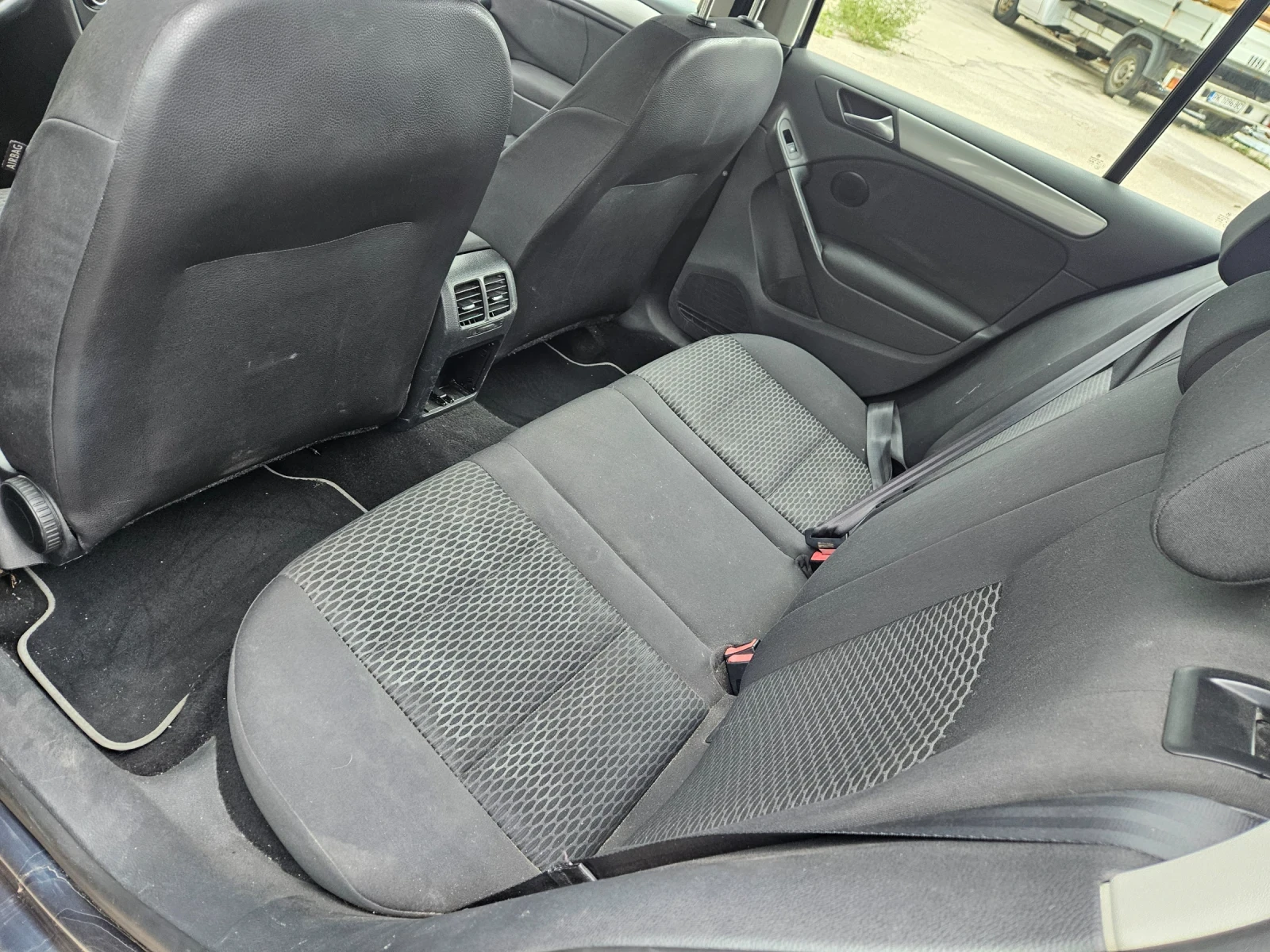 VW Golf 2.0dizel 110ks 2010god | Mobile.bg � ����������� 8