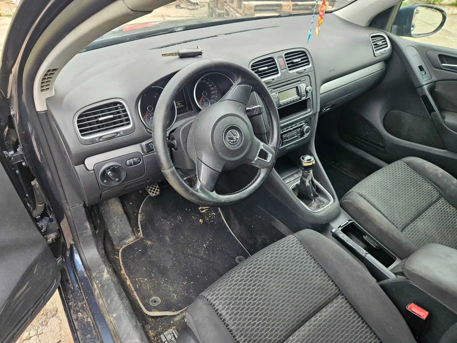 VW Golf 2.0dizel 110ks 2010god | Mobile.bg � ����������� 6
