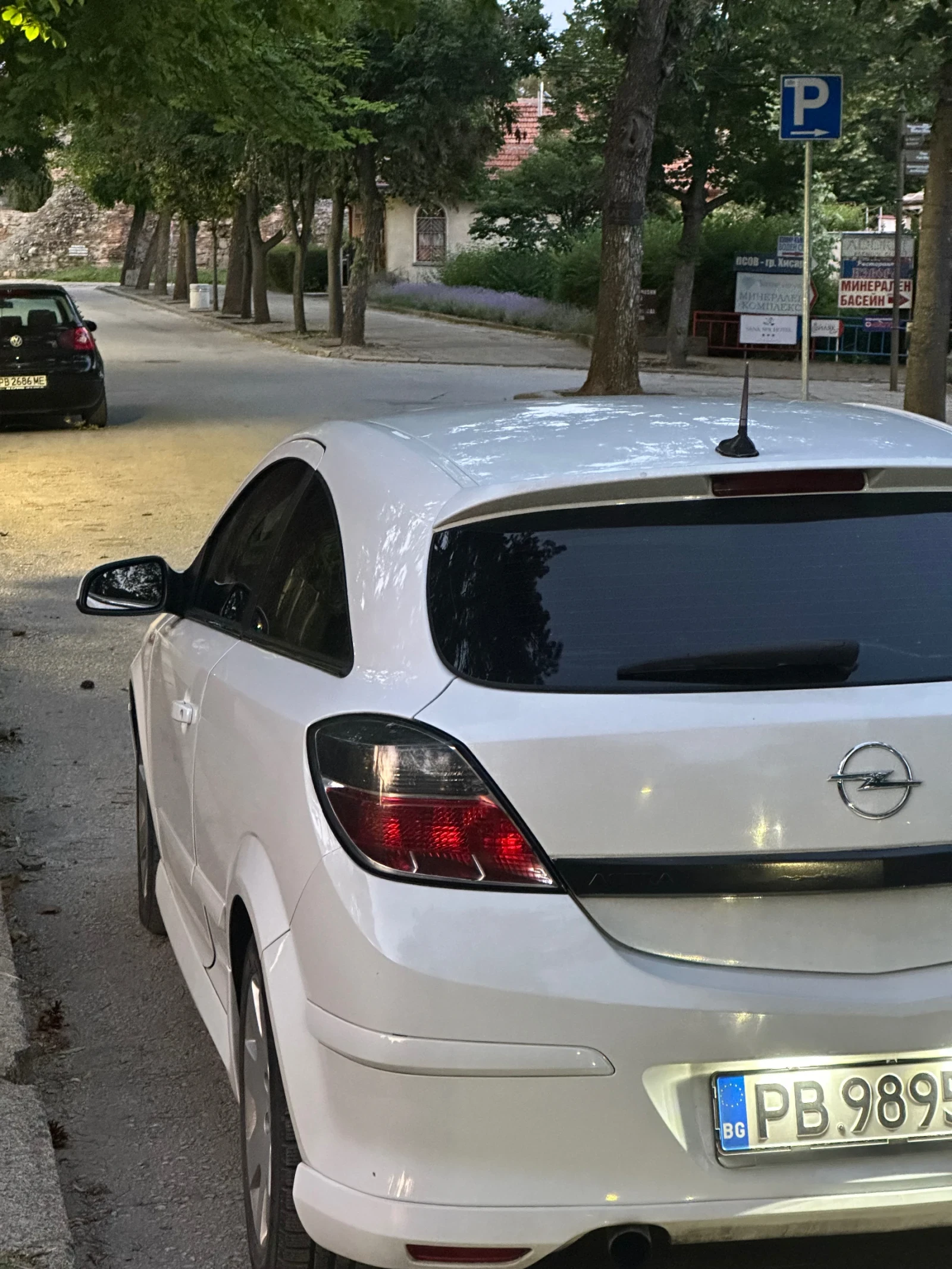 Opel Astra H GTC, снимка 4 - Автомобили и джипове - 55047209