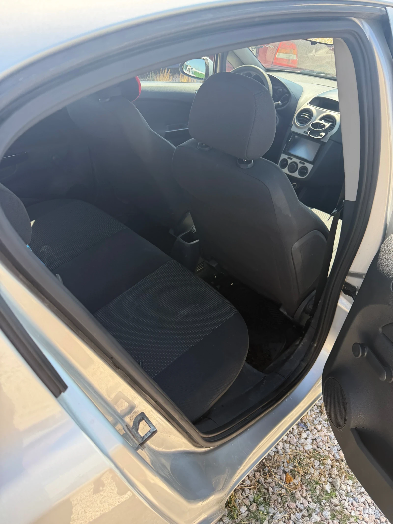 Opel Corsa 1.2i, снимка 5 - Автомобили и джипове - 55083104