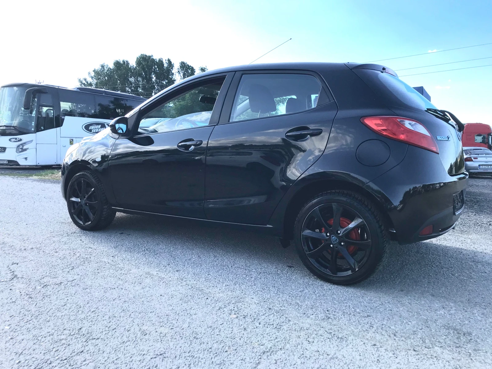 Mazda 2 1.3I FACE, снимка 3 - Автомобили и джипове - 55157260