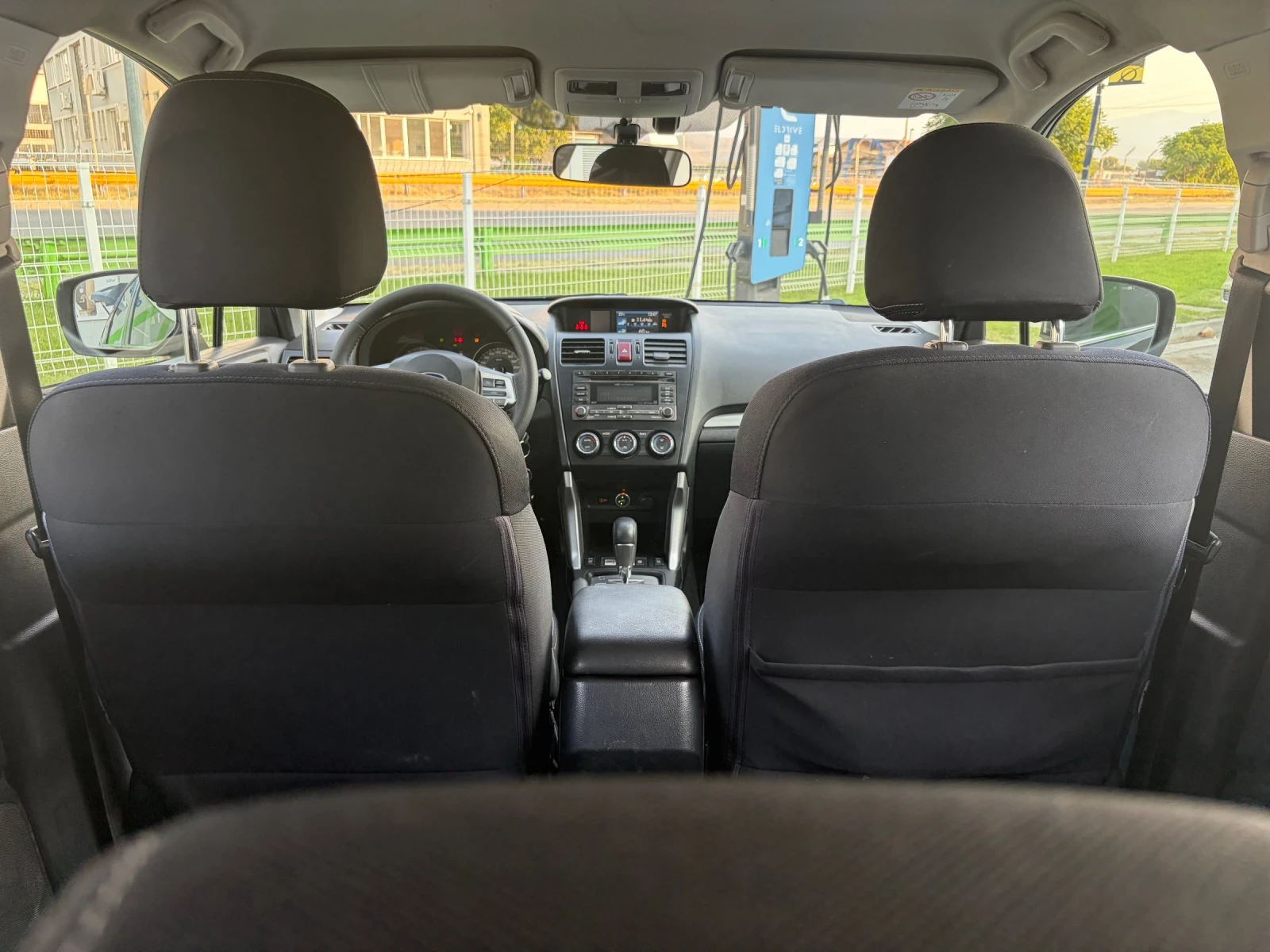 Subaru Forester 2.0 GAZ -CAMERA, снимка 13 - Автомобили и джипове - 55574967