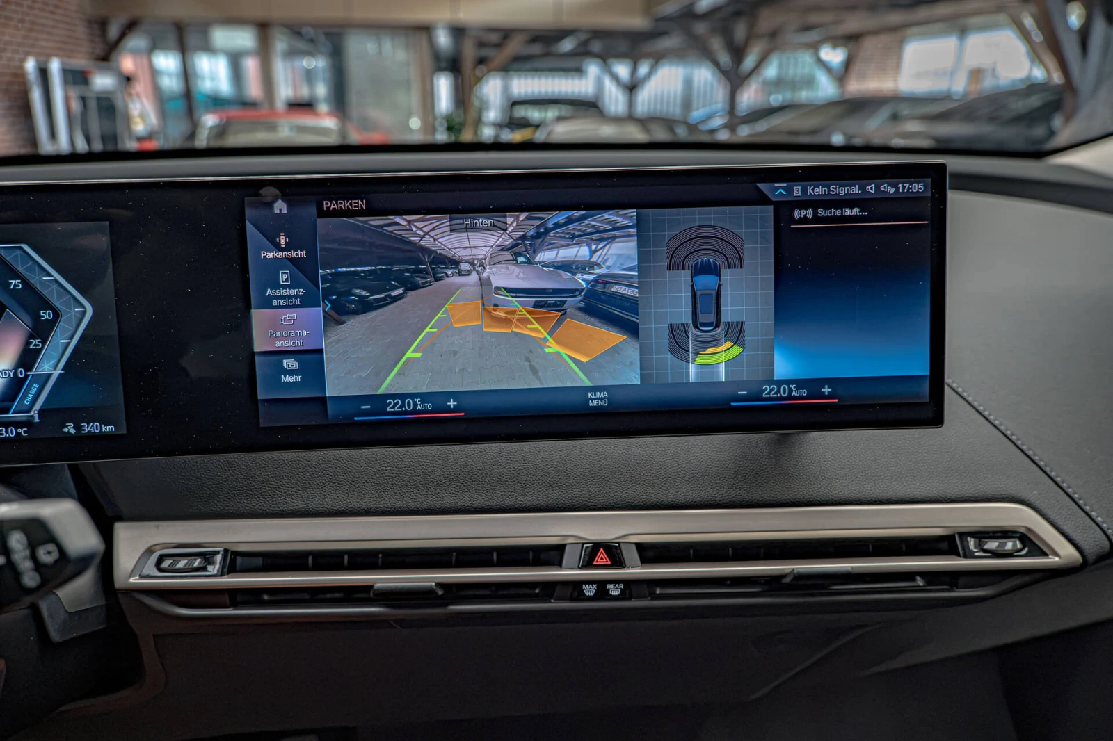 BMW iX xDrive 50/Harman Kardon/HuD/Камера 360/Амбиент/Las, снимка 12 - Автомобили и джипове - 55668247